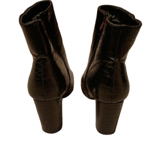 Women's Black Dream Pairs Faux Leather Snake Skin Ankle Boots With Zipper Size 9 - Picture 6 of 9